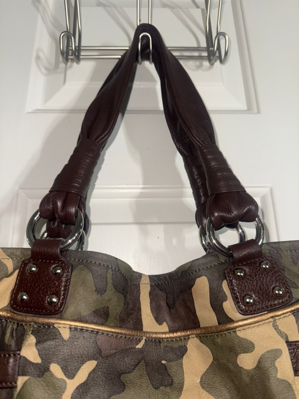 B Makowsky Brown Beige Camo Leather Purse Satchel Kimberly Large Shoulder Bag - Picture 7 of 10